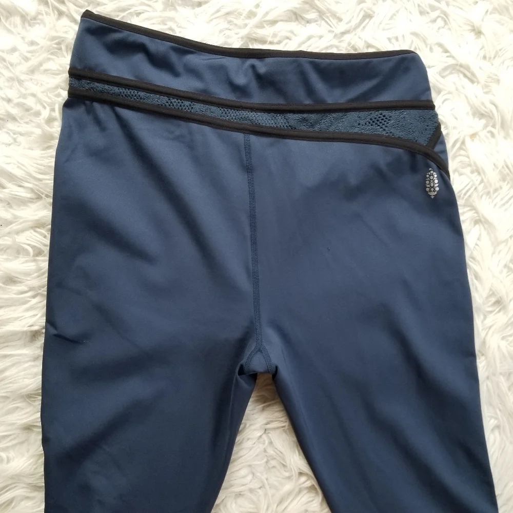 Free People Movement Beyond Legging Athleisure Activewear Sz Medium Blue